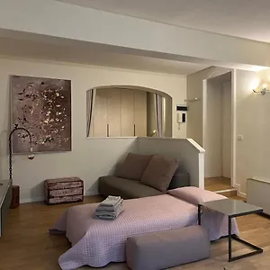 https://maison-del-ducato.emilia-romagnahotels.net